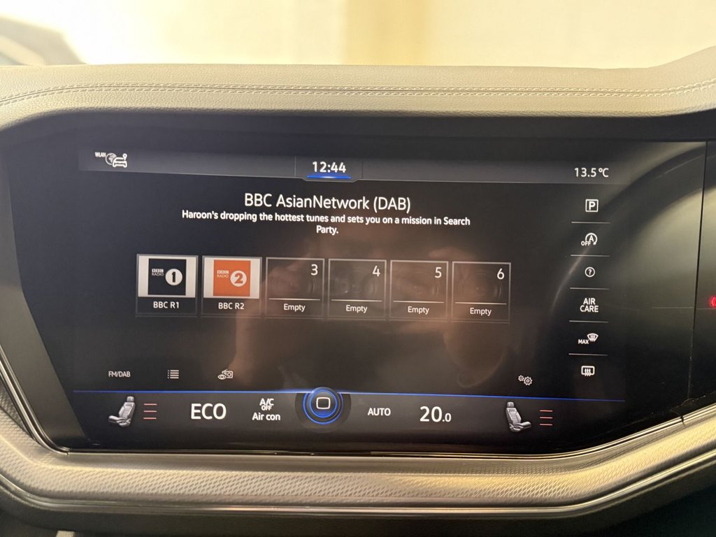 Used Volkswagen Touareg 2019 for sale - 76724421: Photo 39