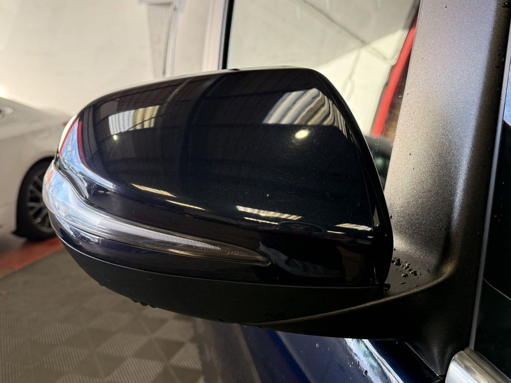 Used Mercedes-Benz V-Class 2018 for sale - 76642516: Photo 24