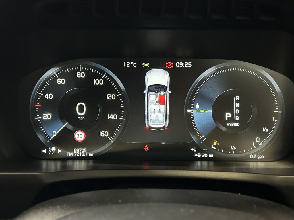 Used Volvo XC90 2017 for sale - 76312933: Photo 39