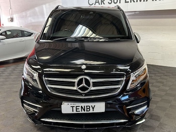 Used Mercedes-Benz V-Class 2017 for sale - 79178358: Photo