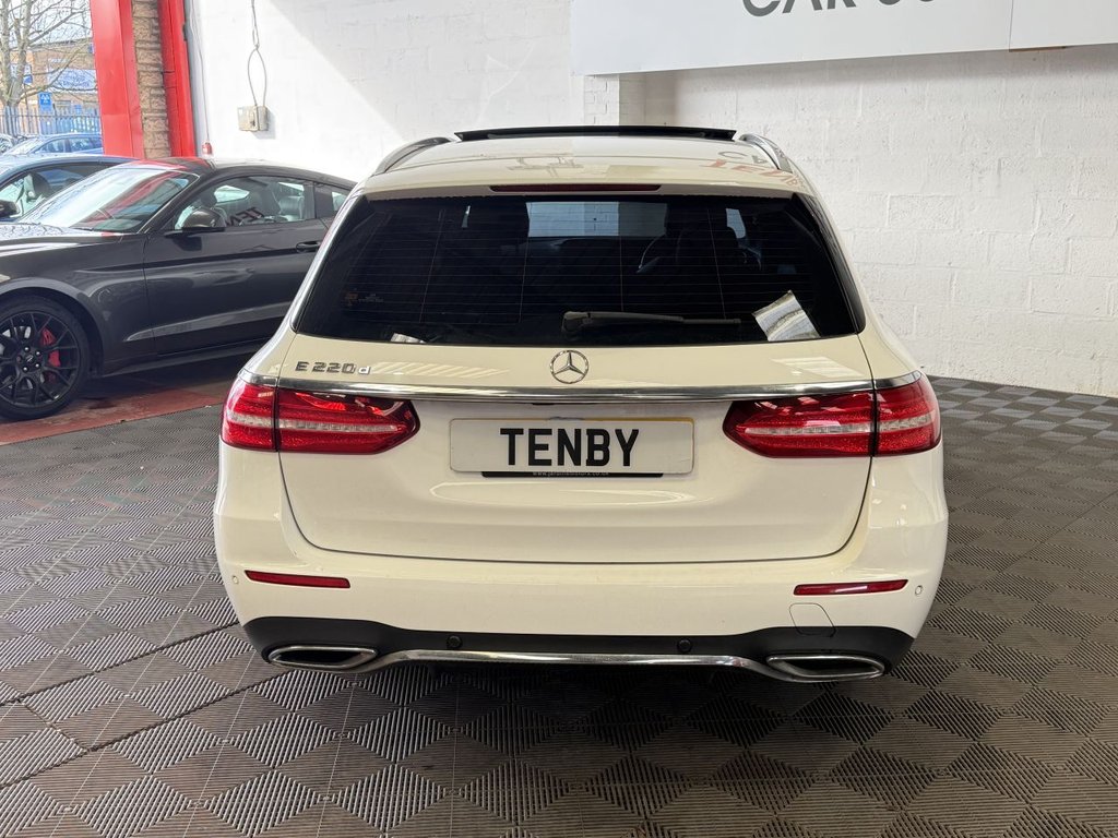 Used Mercedes-Benz E Class 2017 for sale - 77636780: Photo 8