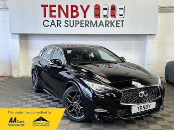Used Infiniti Q30 2017 for sale - 79470650: Photo
