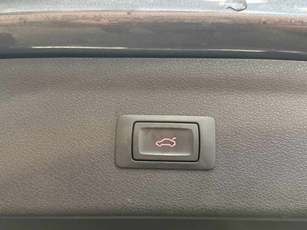 Used Audi Q3 2017 for sale - 77394301: Photo 18