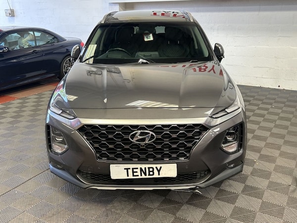 Used Hyundai Santa Fe 2020 for sale - 75307325: Photo 4