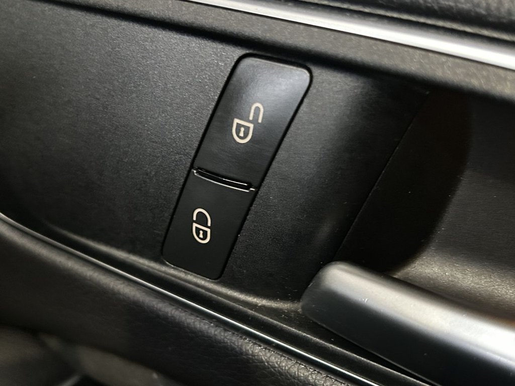 Used Mercedes-Benz GLA 2016 for sale - 76740266: Photo 50