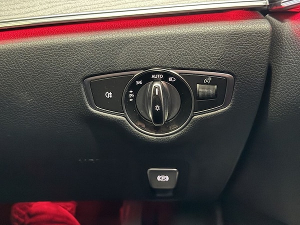Used Mercedes-Benz E-Class 2022 for sale - 75585804: Photo 46