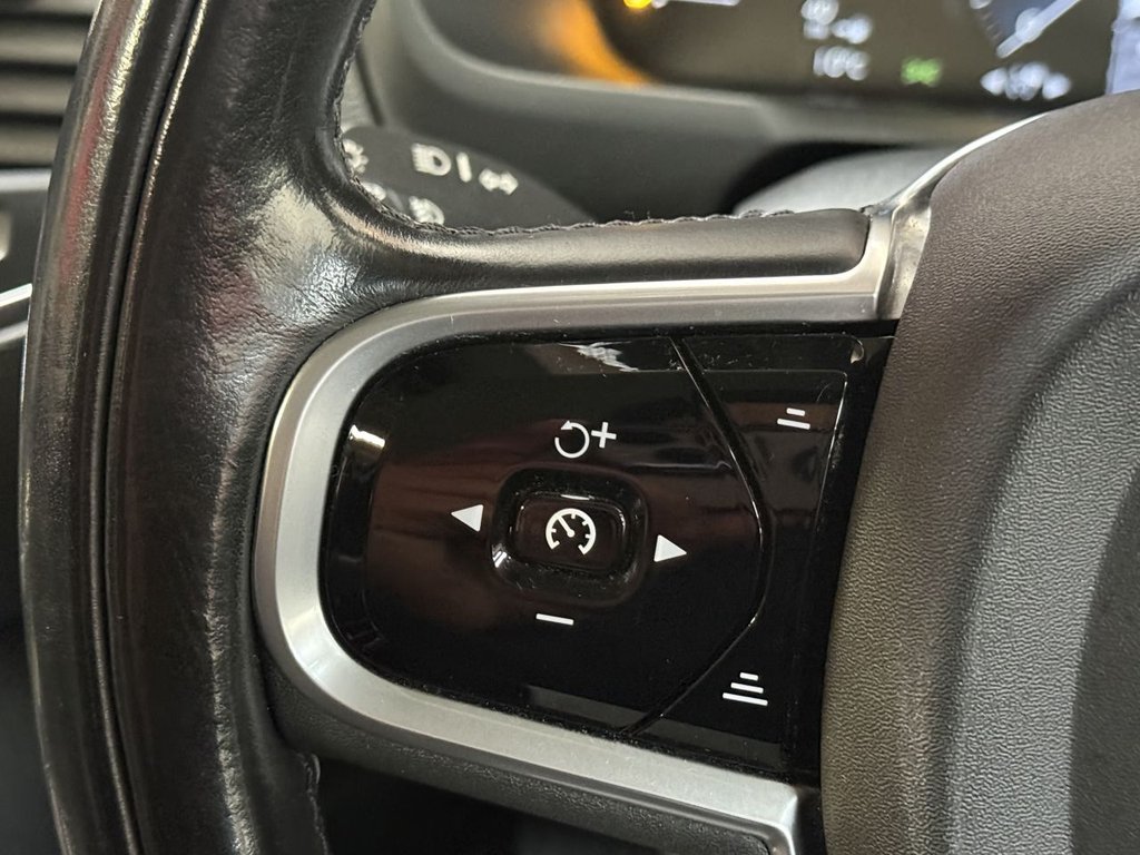 Used Volvo XC90 2017 for sale - 77172062: Photo 38