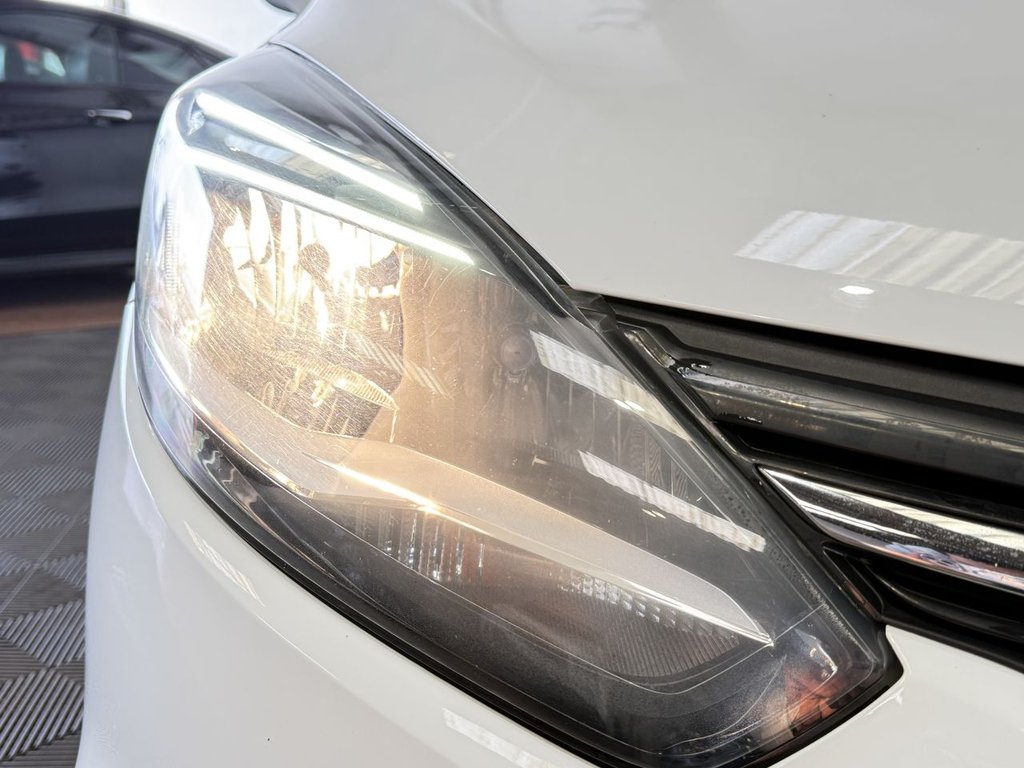 Used Vauxhall Zafira 2016 for sale - 77499517: Photo 21