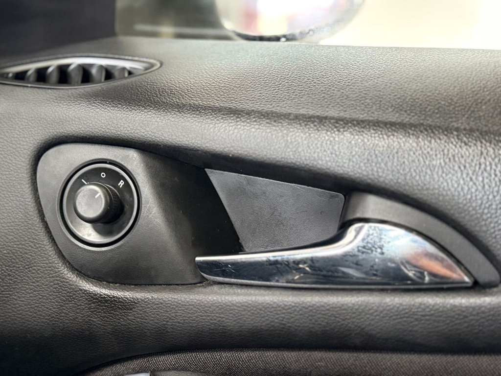 Used Vauxhall Zafira 2016 for sale - 77499517: Photo 36