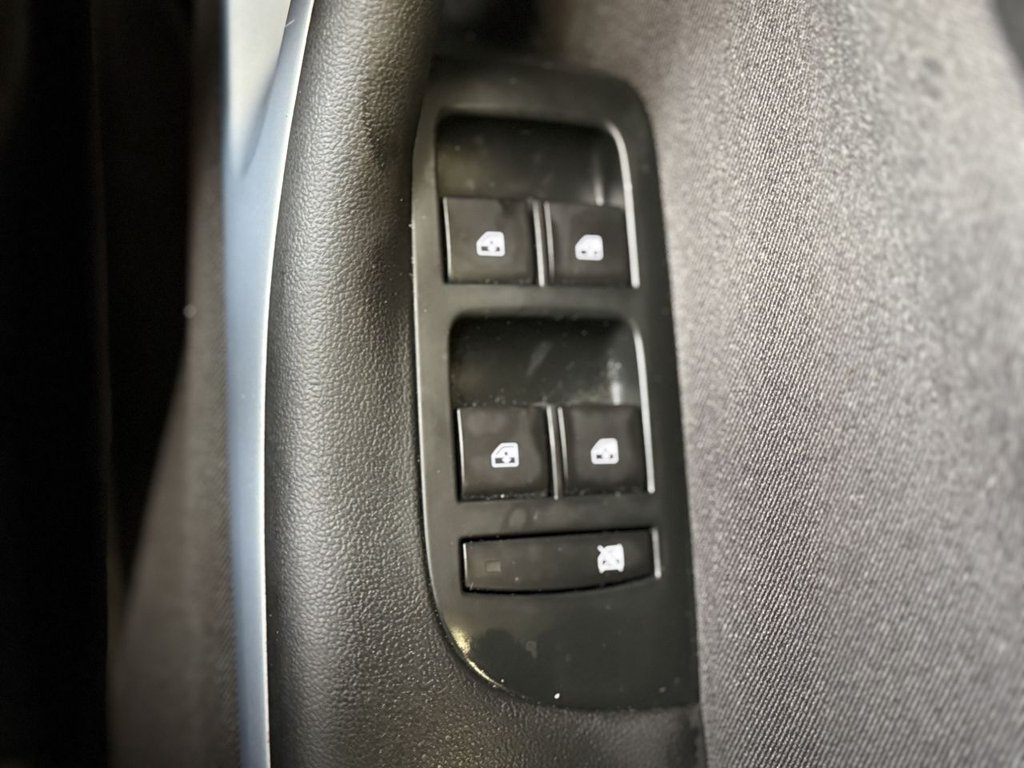 Used Vauxhall Zafira 2016 for sale - 77499517: Photo 37