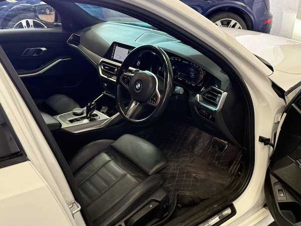 Used BMW 3 Series 2021 for sale - 75654329: Photo 32
