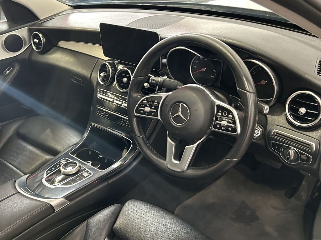 Used Mercedes-Benz C Class 2019 for sale - 77557772: Photo 32