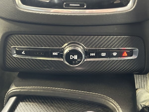 Used Volvo XC90 2017 for sale - 76178481: Photo 50