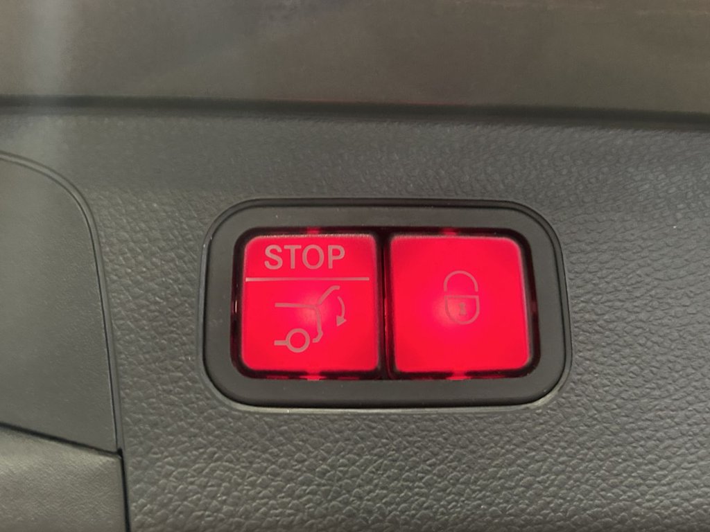 Used Mercedes-Benz GLC 2016 for sale - 77452015: Photo 28