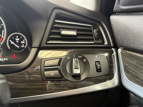 Used BMW 5 Series 2014 for sale - 75528115: Photo 37