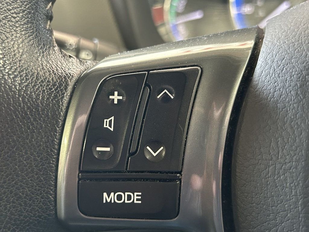 Used Toyota Yaris 2016 for sale - 76023837: Photo 31