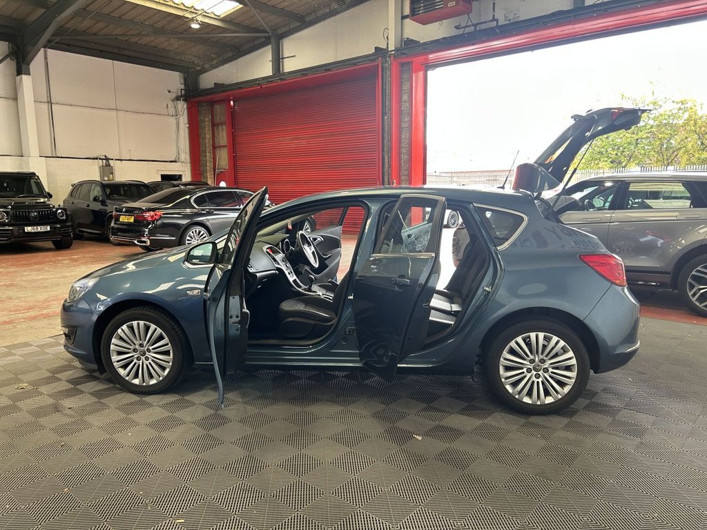 Used Vauxhall Astra 2015 for sale - 76178431: Photo 12