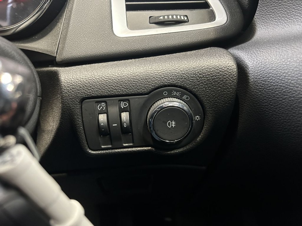 Used Vauxhall Astra 2015 for sale - 76178431: Photo 35