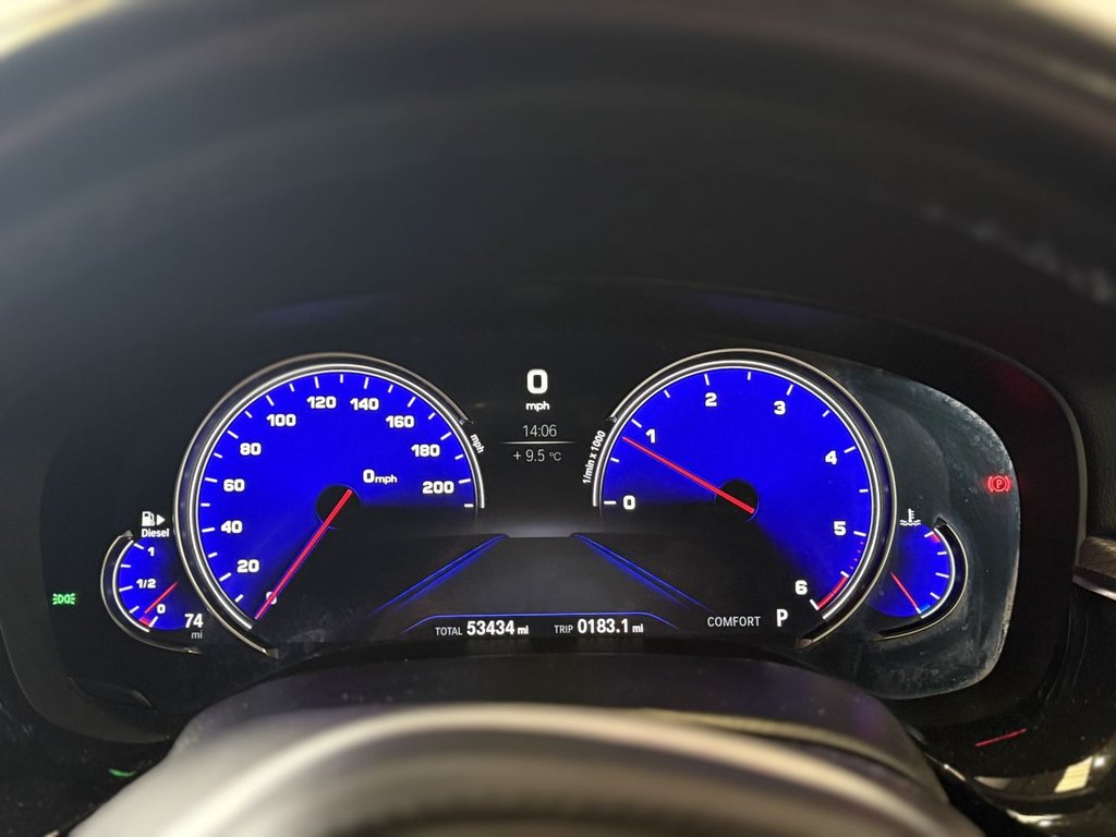 Used BMW 5 Series 2018 for sale - 77810051: Photo 41