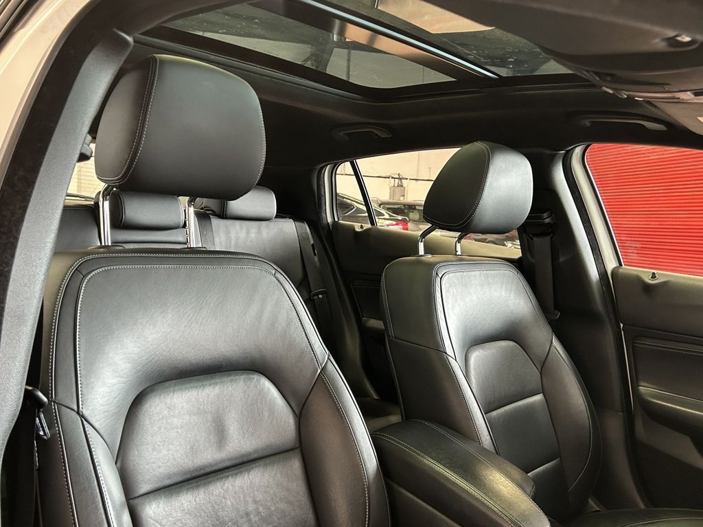 Used Infiniti Q30 2016 for sale - 77621364: Photo 31