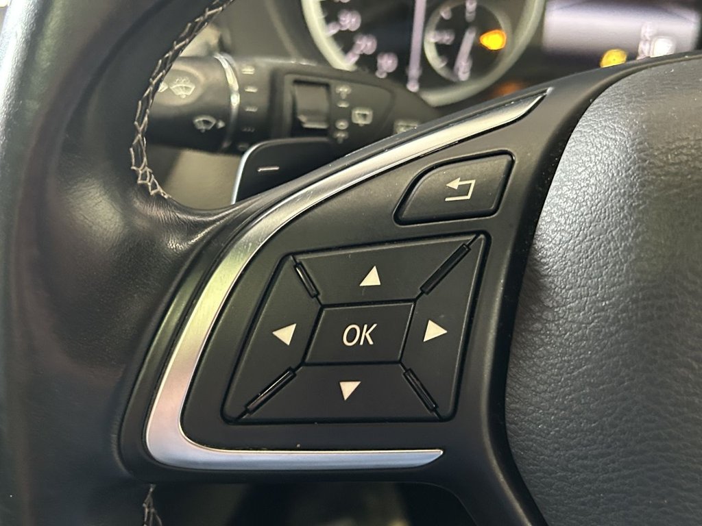 Used Infiniti Q30 2016 for sale - 77621364: Photo 32