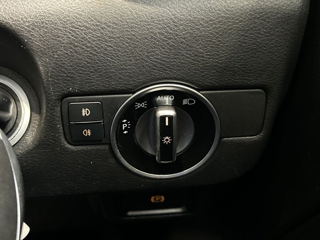 Used Infiniti Q30 2016 for sale - 77621364: Photo 47