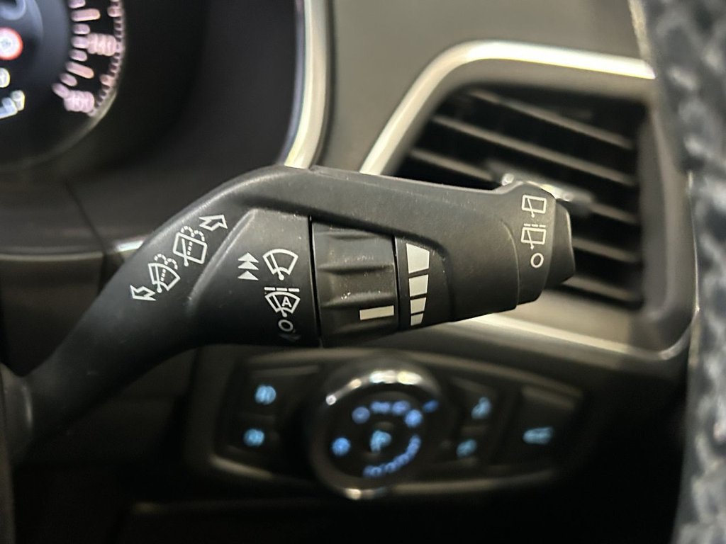 Used Ford Edge 2018 for sale - 76848303: Photo 43