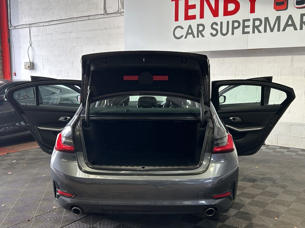 Used BMW 3 Series 2020 for sale - 77121957: Photo 15