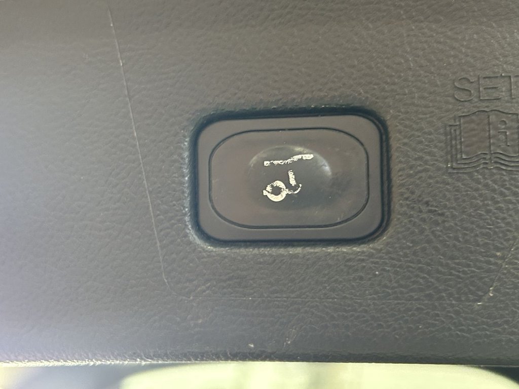 Used Ford Edge 2018 for sale - 76665515: Photo 17