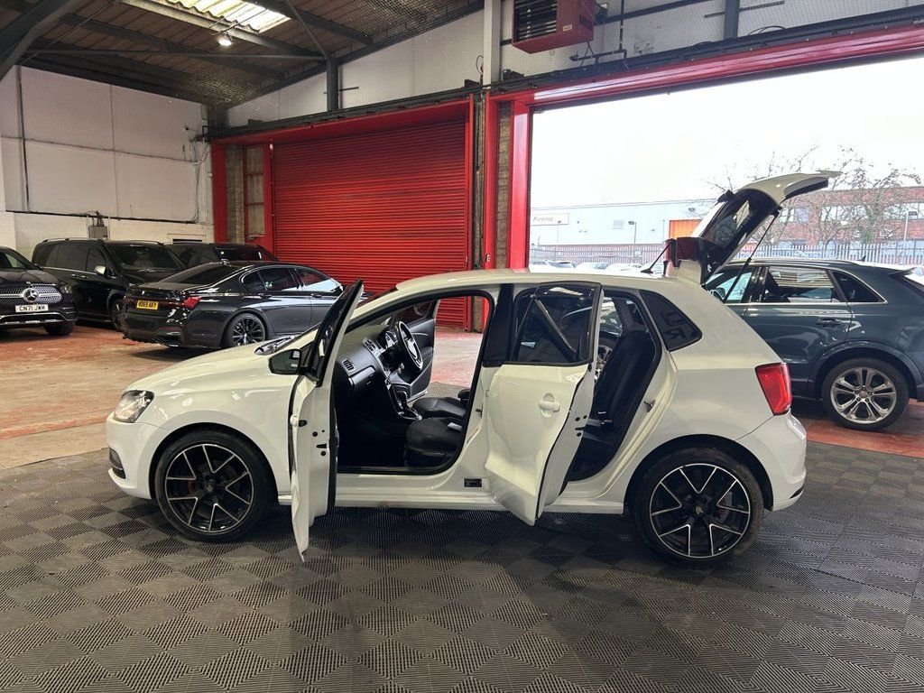Used Volkswagen Polo 2014 for sale - 77422693: Photo 13