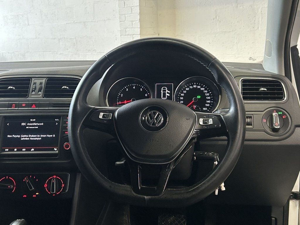 Used Volkswagen Polo 2014 for sale - 77422693: Photo 33