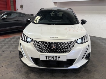 Used Peugeot E-2008 2021 for sale - 77976655: Photo