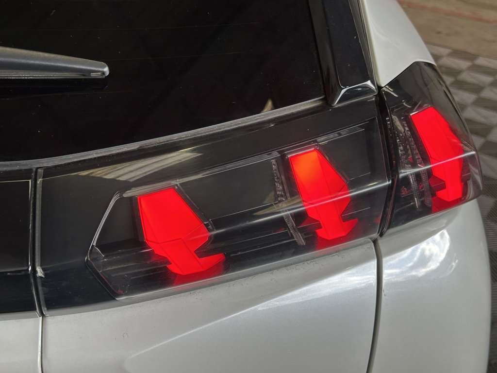 Used Peugeot 2008 2021 for sale - 77557788: Photo 19