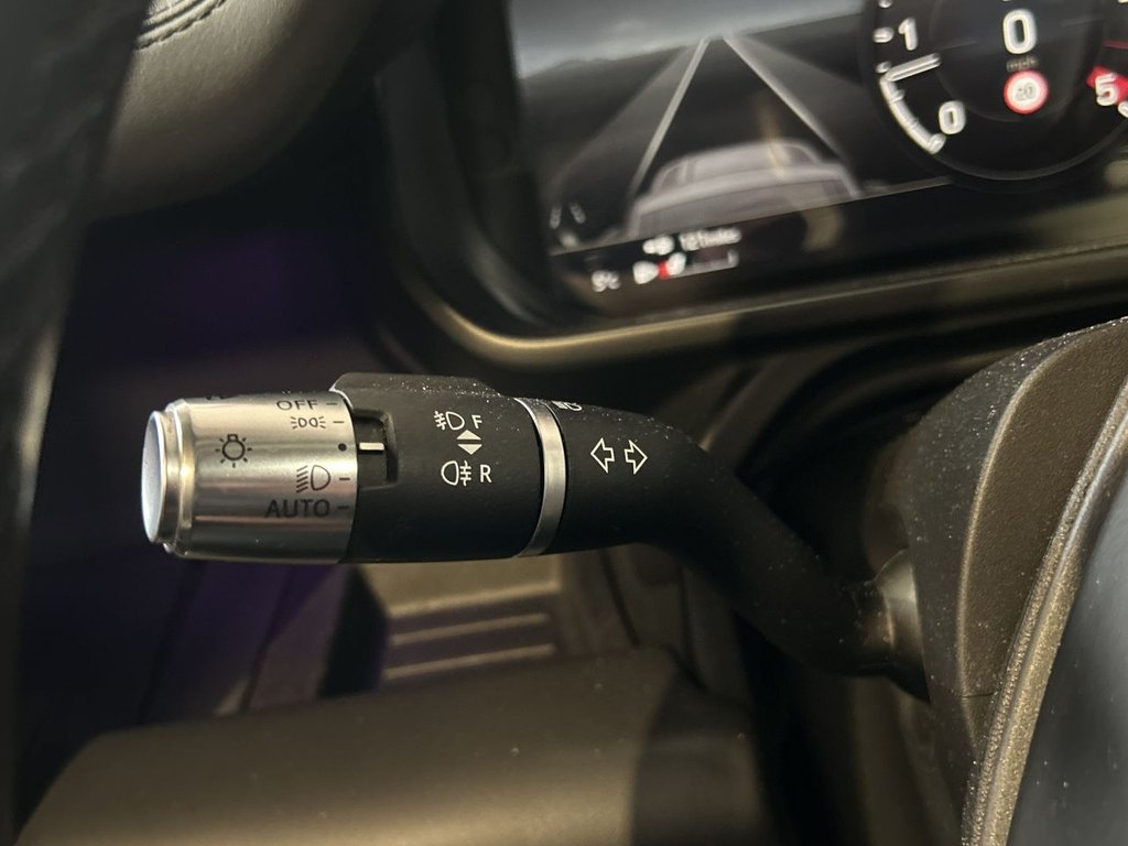 Used Land Rover Defender 2021 for sale - 77065060: Photo 20