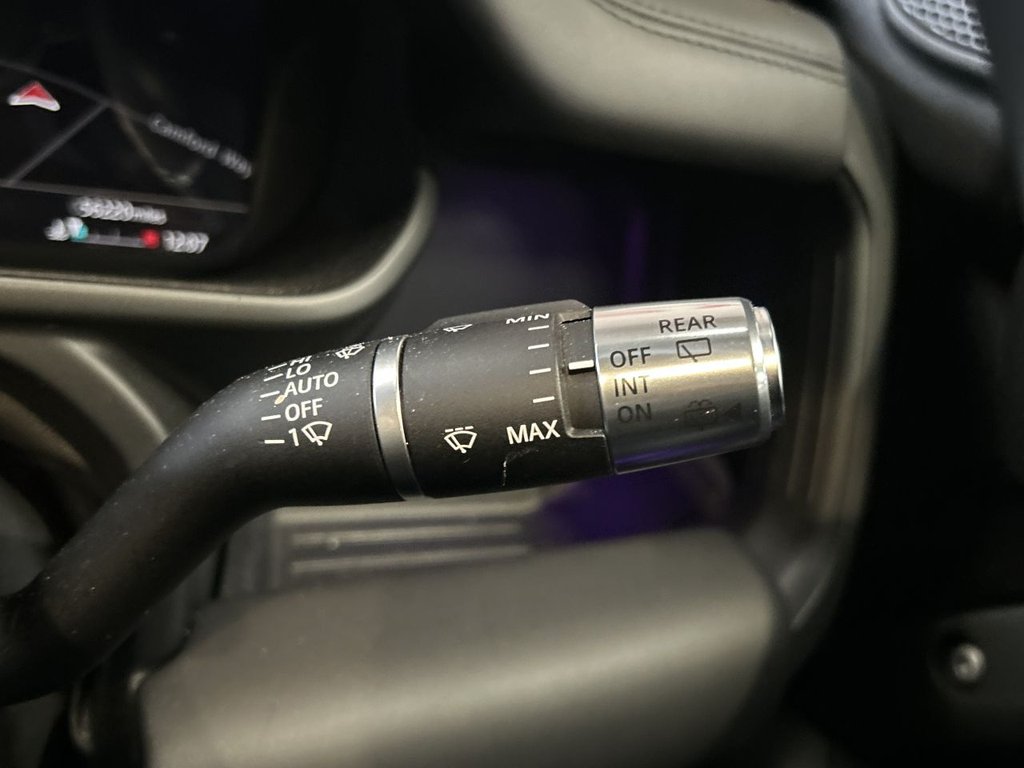 Used Land Rover Defender 2021 for sale - 77065060: Photo 25