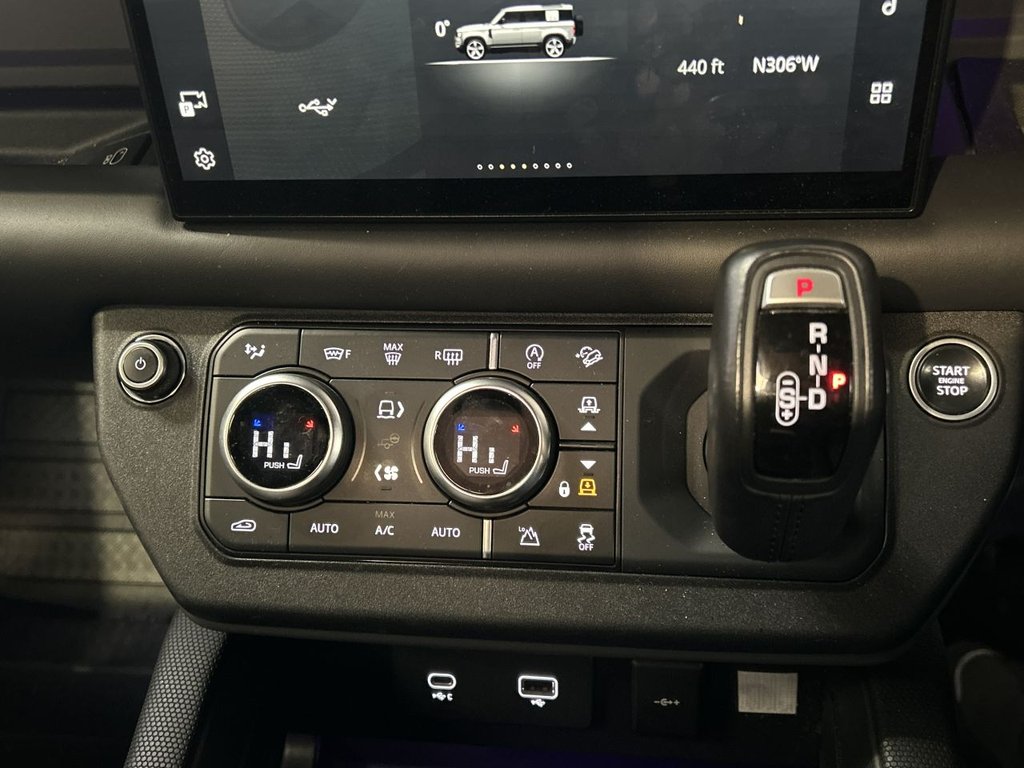 Used Land Rover Defender 2021 for sale - 77065060: Photo 29