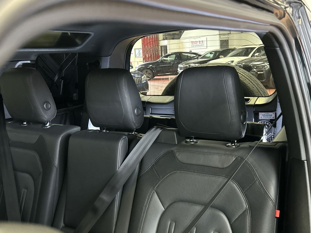 Used Land Rover Defender 2021 for sale - 77065060: Photo 35