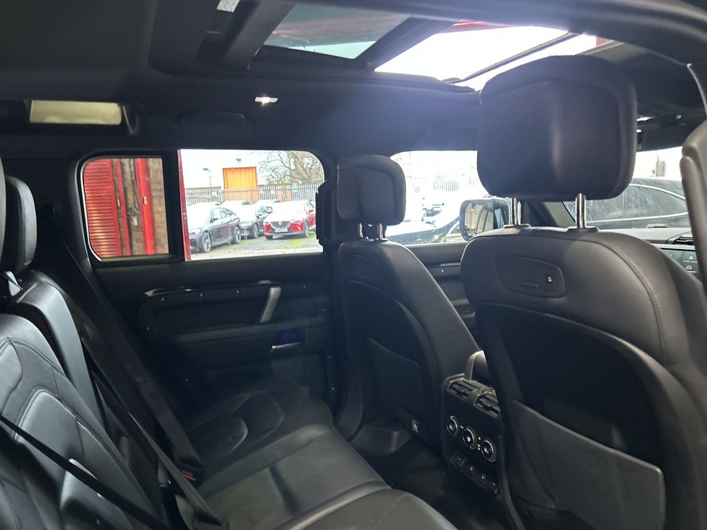 Used Land Rover Defender 2021 for sale - 77065060: Photo 43