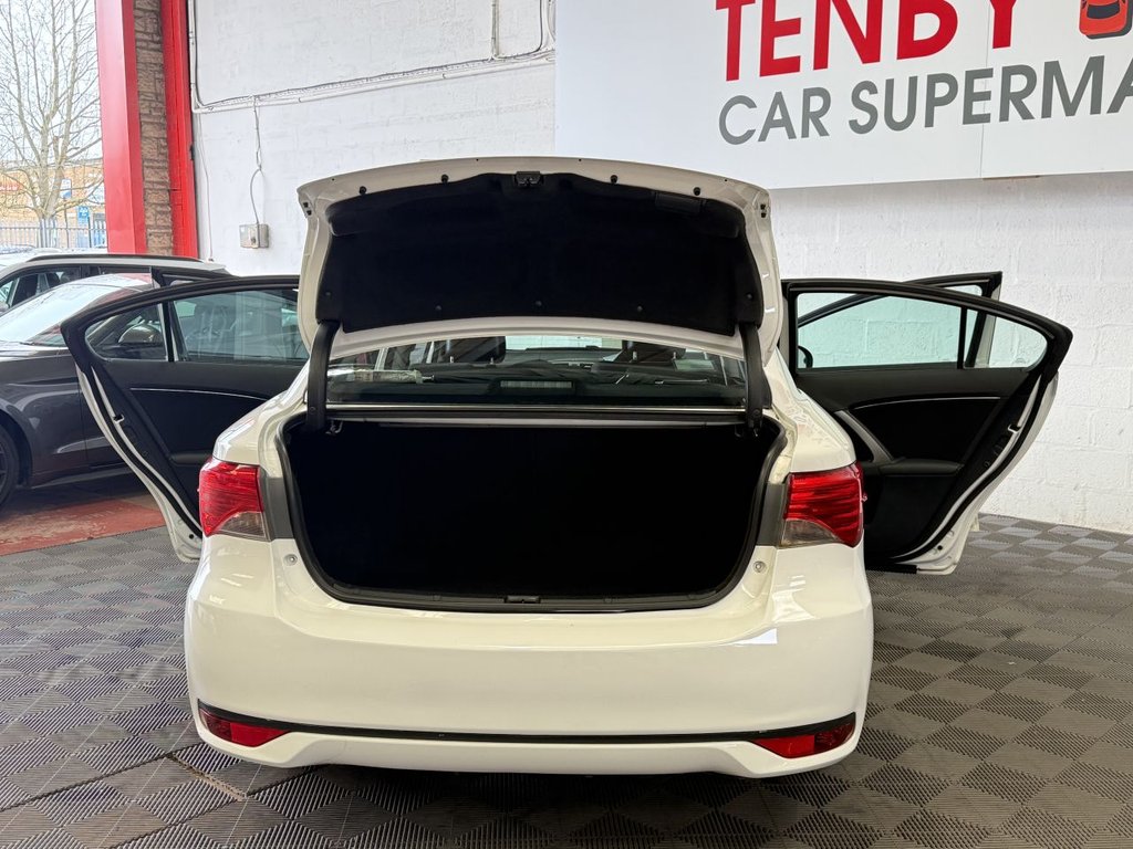 Used Toyota Avensis 2012 for sale - 78068445: Photo 13