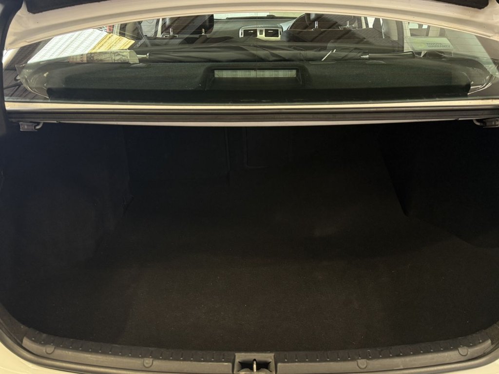 Used Toyota Avensis 2012 for sale - 78068445: Photo 14