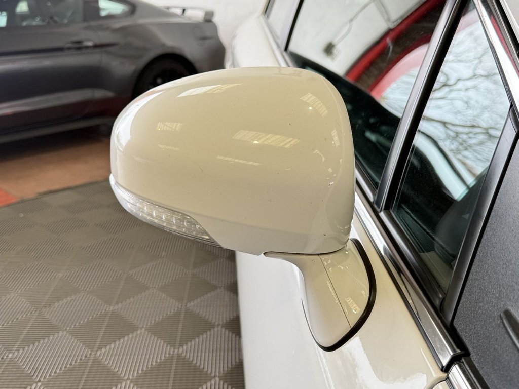 Used Toyota Avensis 2012 for sale - 78068445: Photo 21