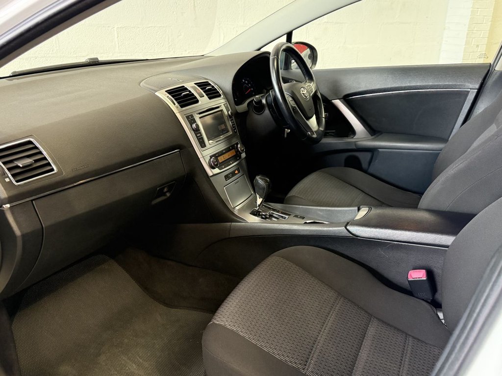 Used Toyota Avensis 2012 for sale - 78068445: Photo 49