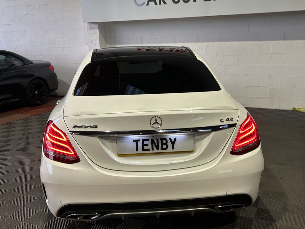 Used Mercedes-Benz C Class 2018 for sale - 77355848: Photo 8