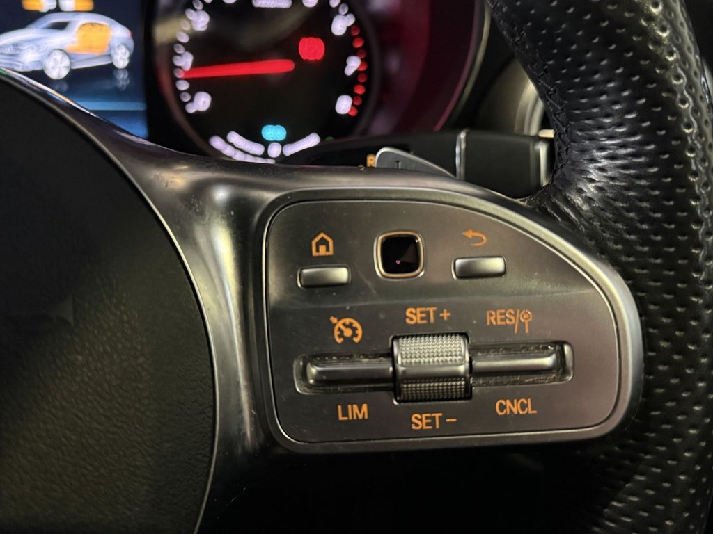 Used Mercedes-Benz GLC 2020 for sale - 77394432: Photo 31