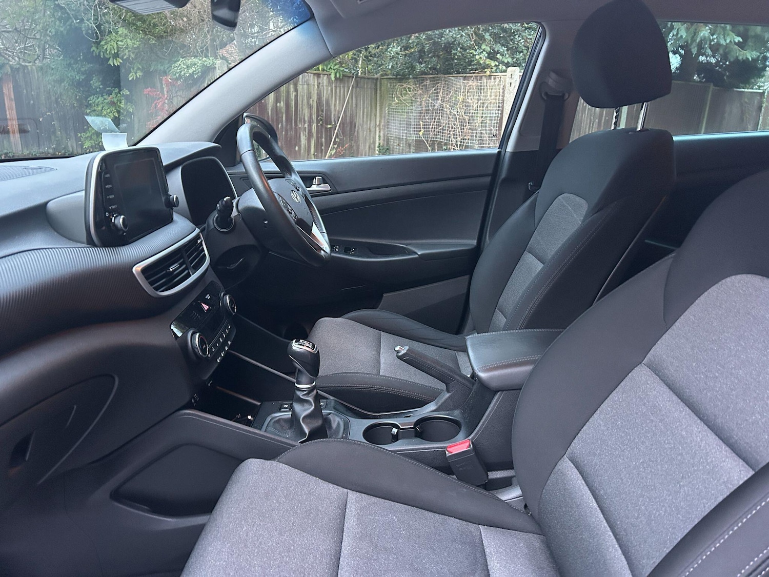 Used Hyundai TUCSON 2019 for sale - 76865955: Photo 3