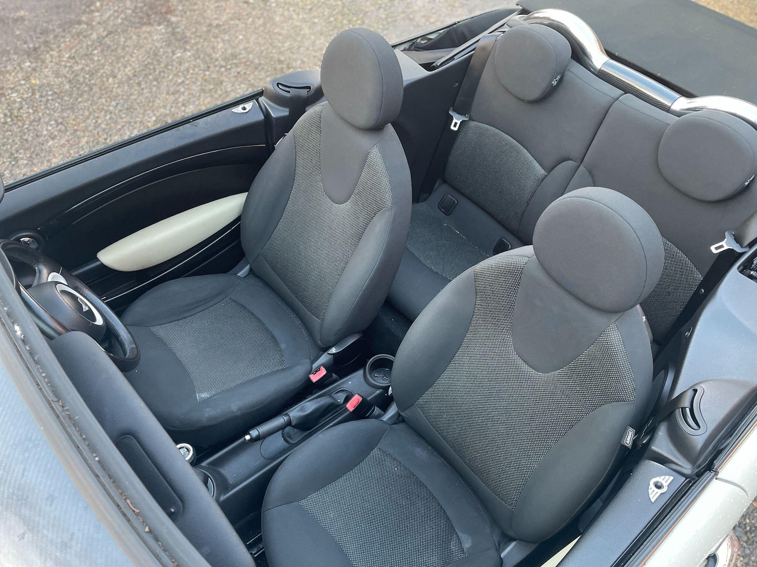 Used MINI Convertible 2009 for sale - 76952785: Photo 14