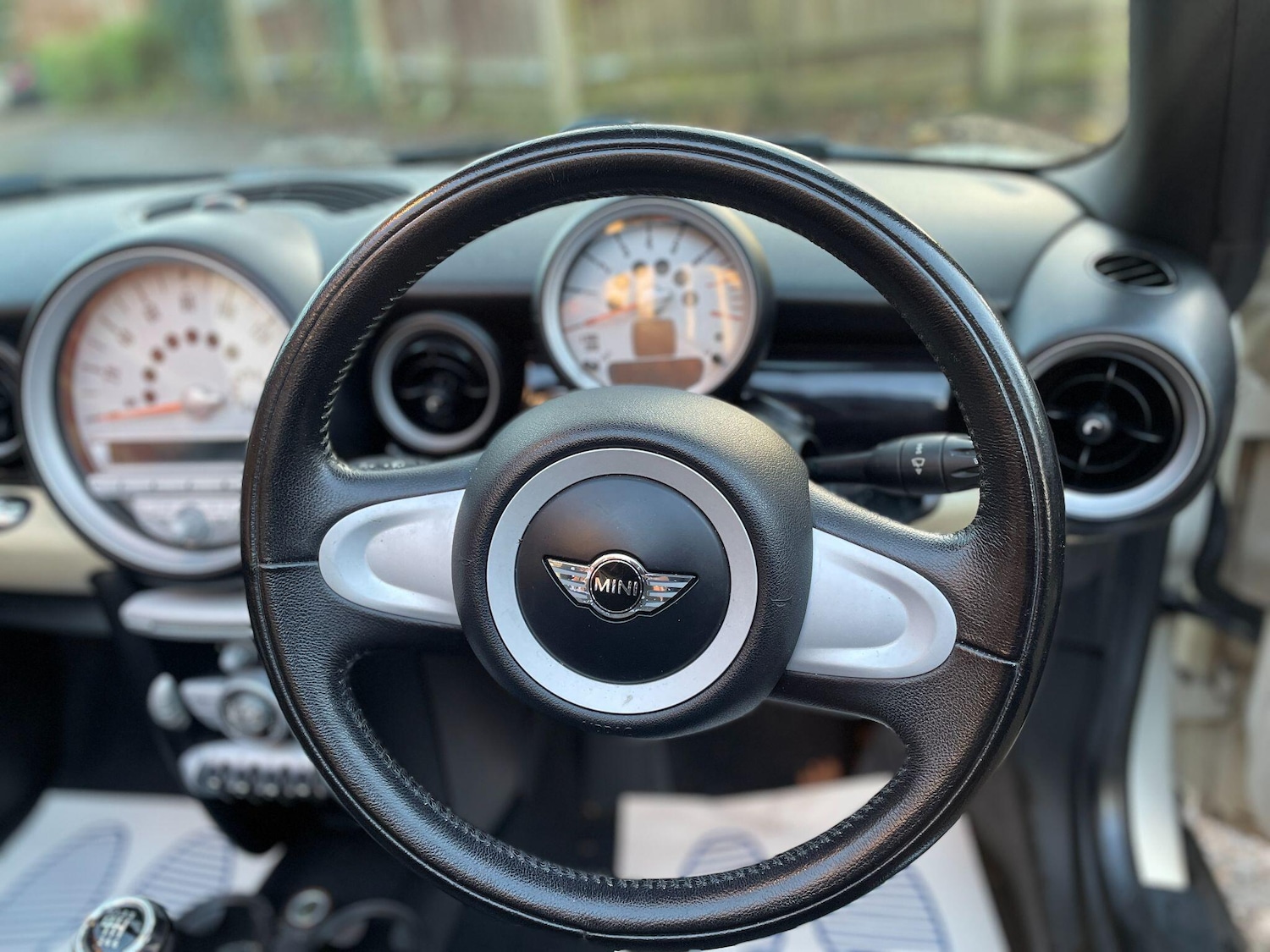 Used MINI Convertible 2009 for sale - 76952785: Photo 6