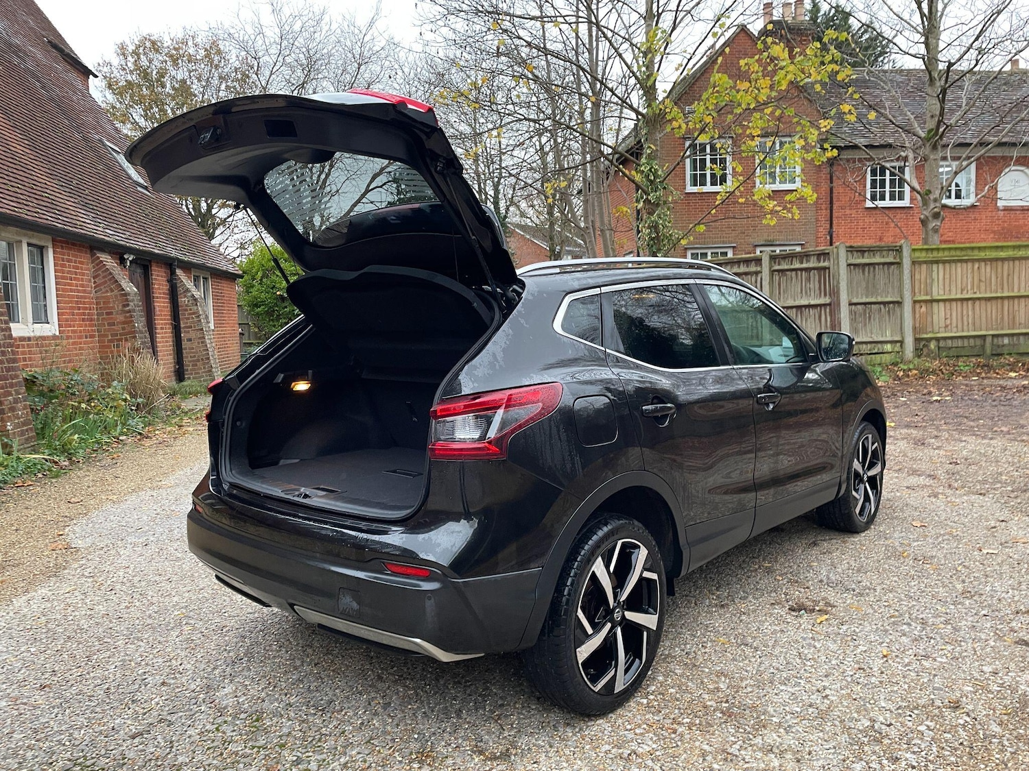 Used Nissan Qashqai 2017 for sale - 76633736: Photo 22