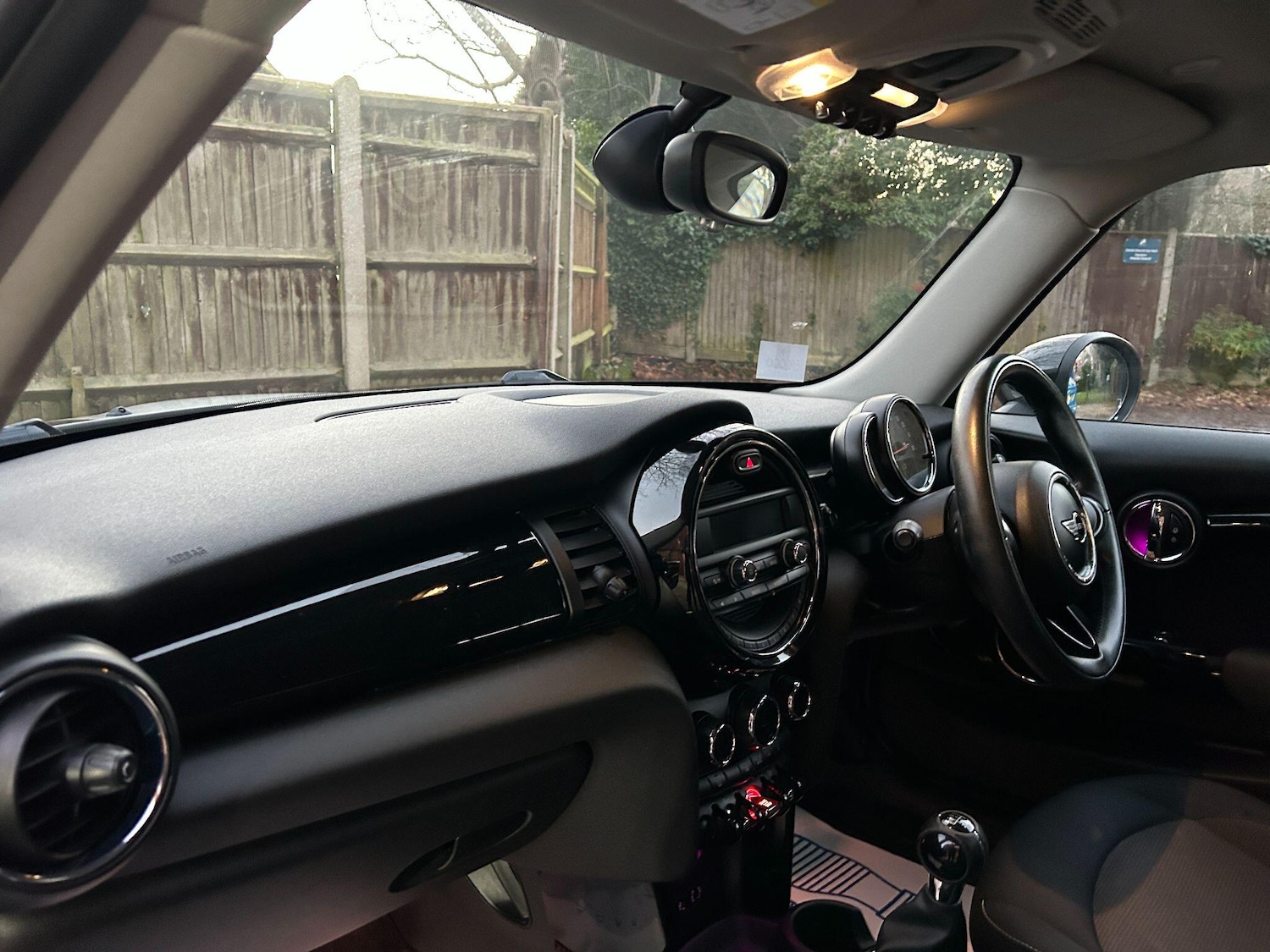 Used MINI Hatch 2015 for sale - 76913611: Photo 4