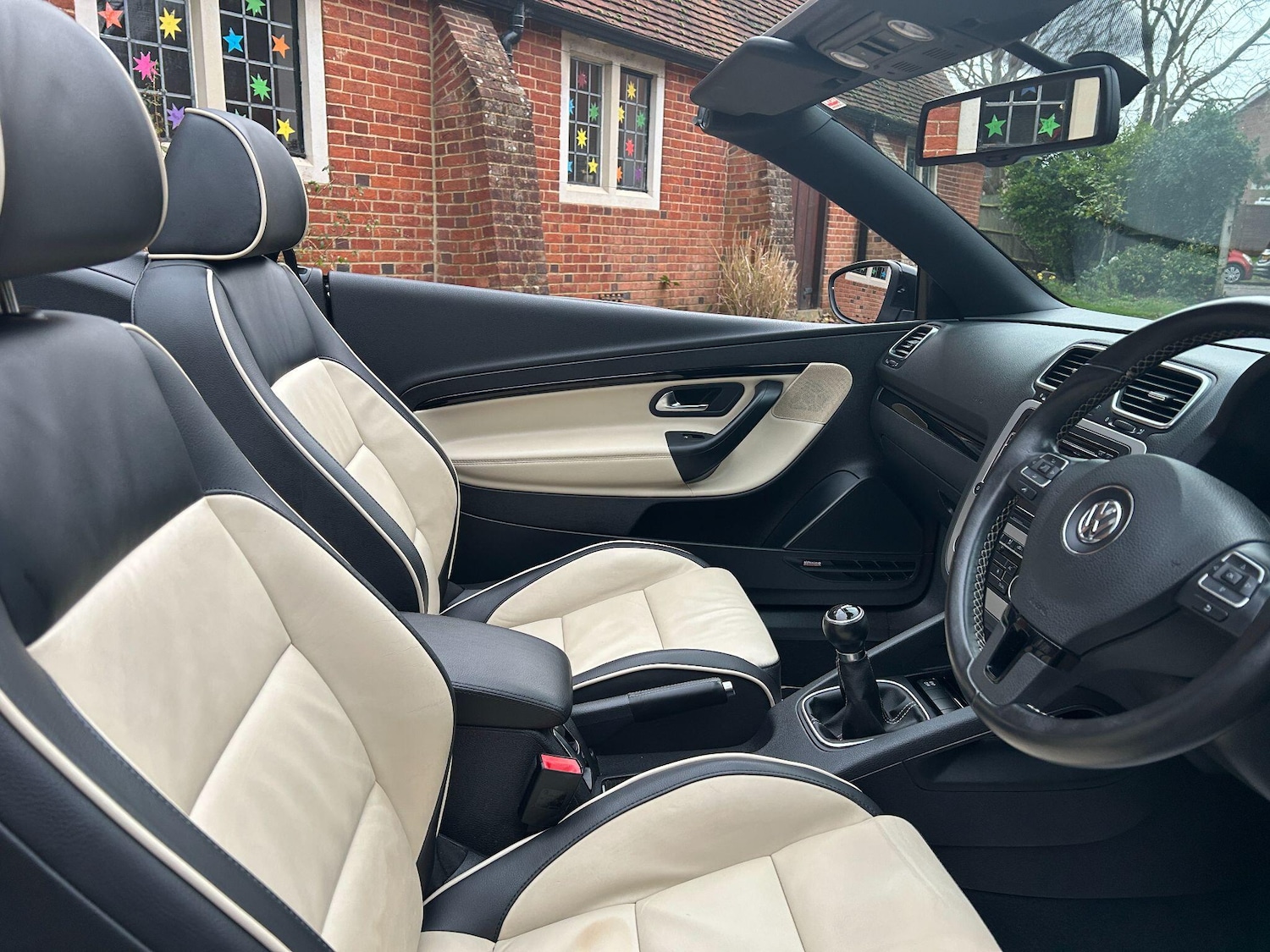 Used Volkswagen EOS 2010 for sale - 76866311: Photo 2